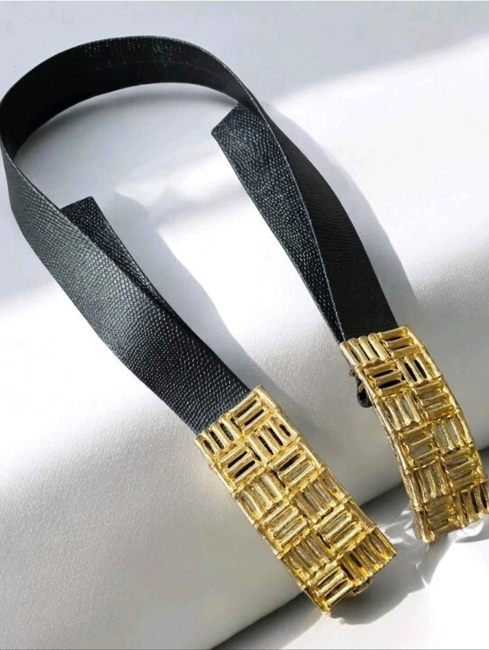 Vintage Mimi di N 1982 Marked Gold Tone Buckle Adjustable Black Belt Up To 38"